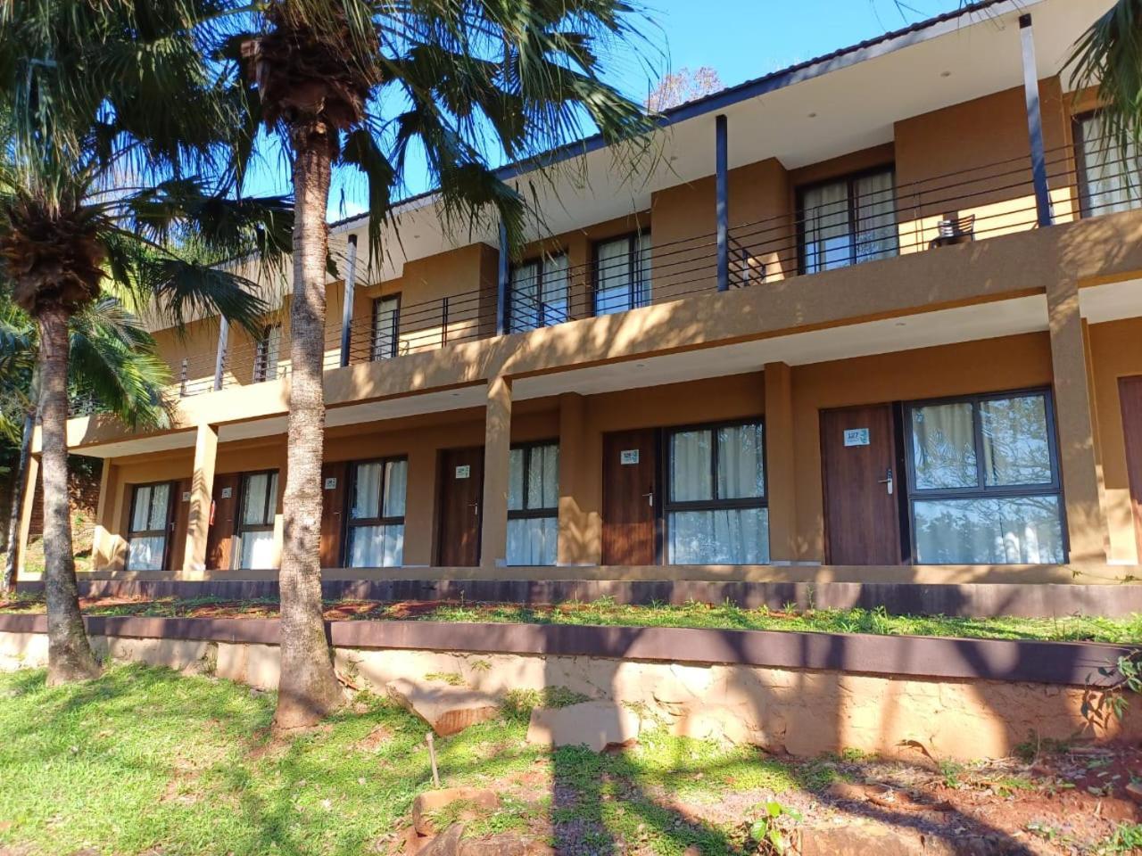 Pirayu Hotel & Resort Puerto Iguazú Exteriör bild
