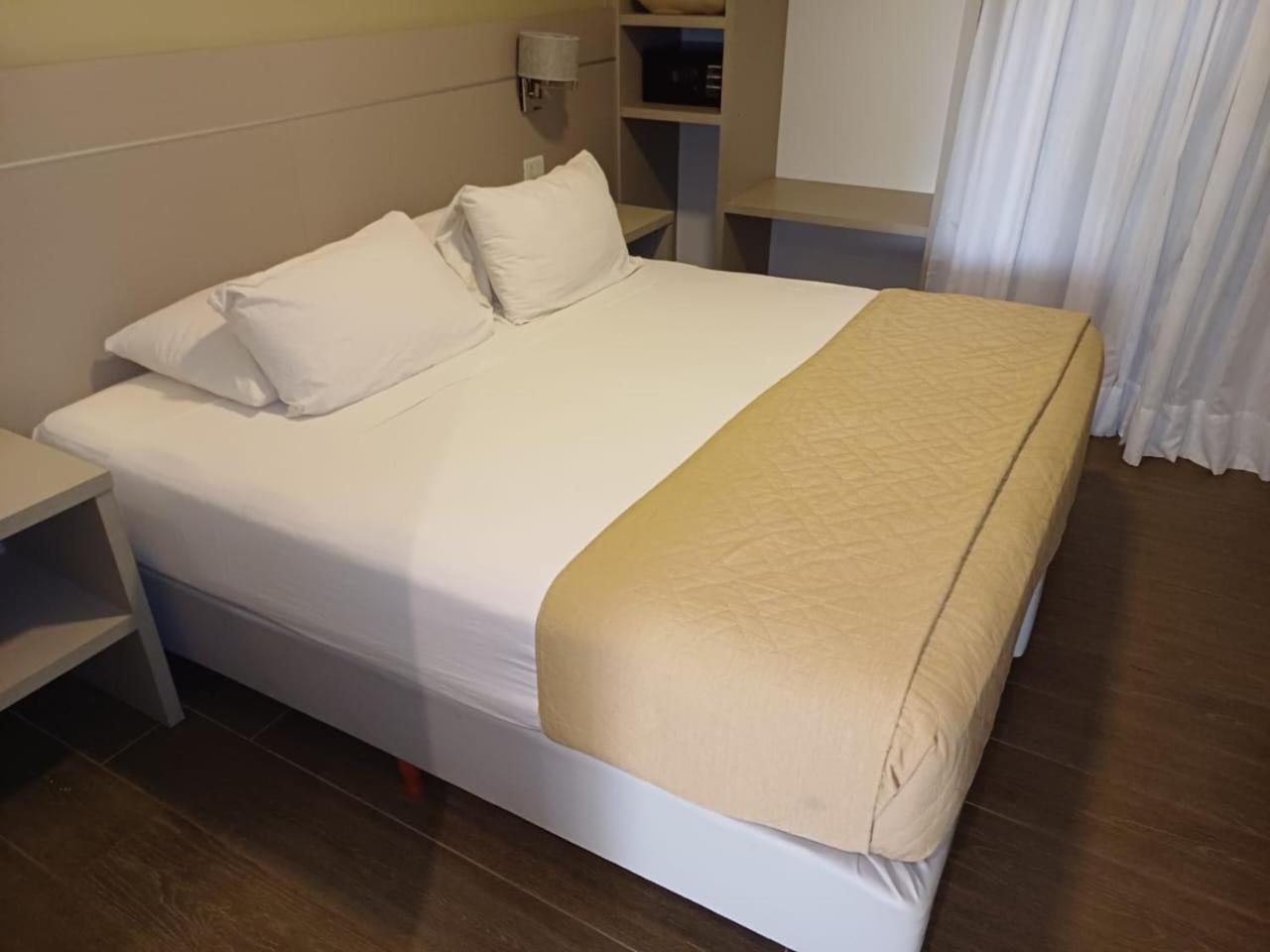 Pirayu Hotel & Resort Puerto Iguazú Exteriör bild